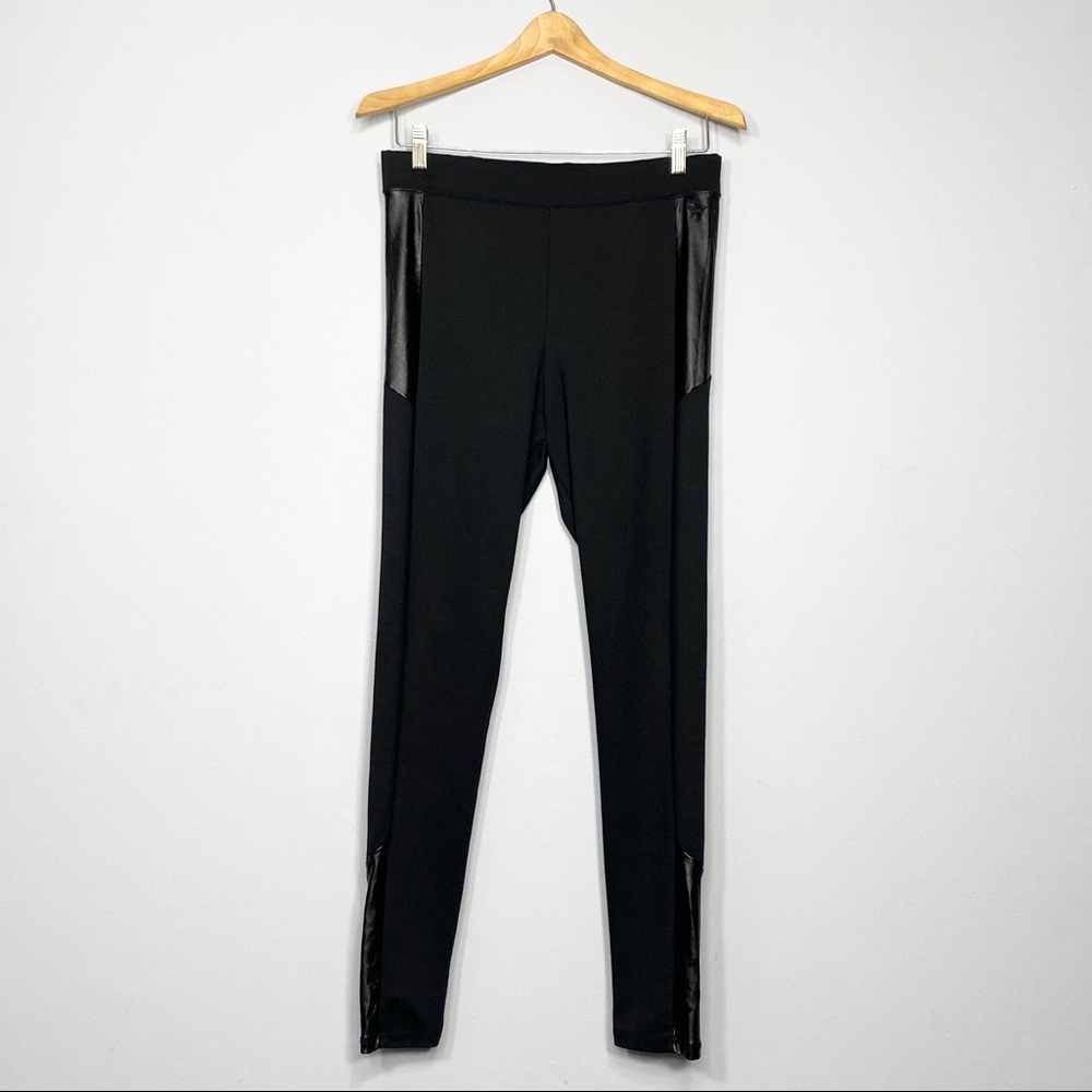 VS PINK RARE faux leather block leggings Sz MD